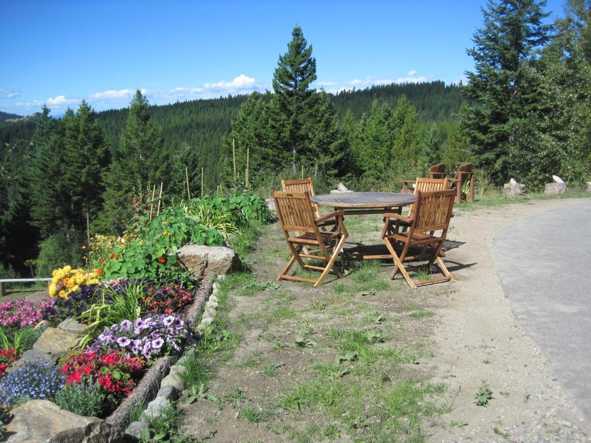 Wild Nature B&B เคโลว์นา ภายนอก รูปภาพ